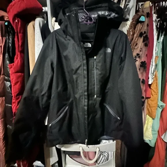 North Face Ski Jacket - NEVER BEEN WORN - Picture 5 of 11